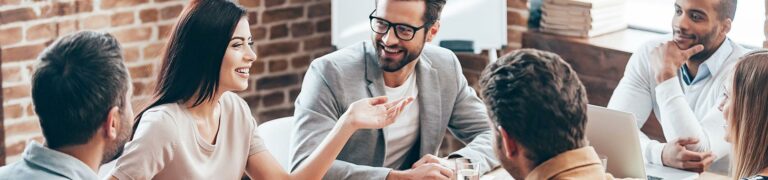 What Is Intercultural Communication? A Guide to Global Communication Skills 